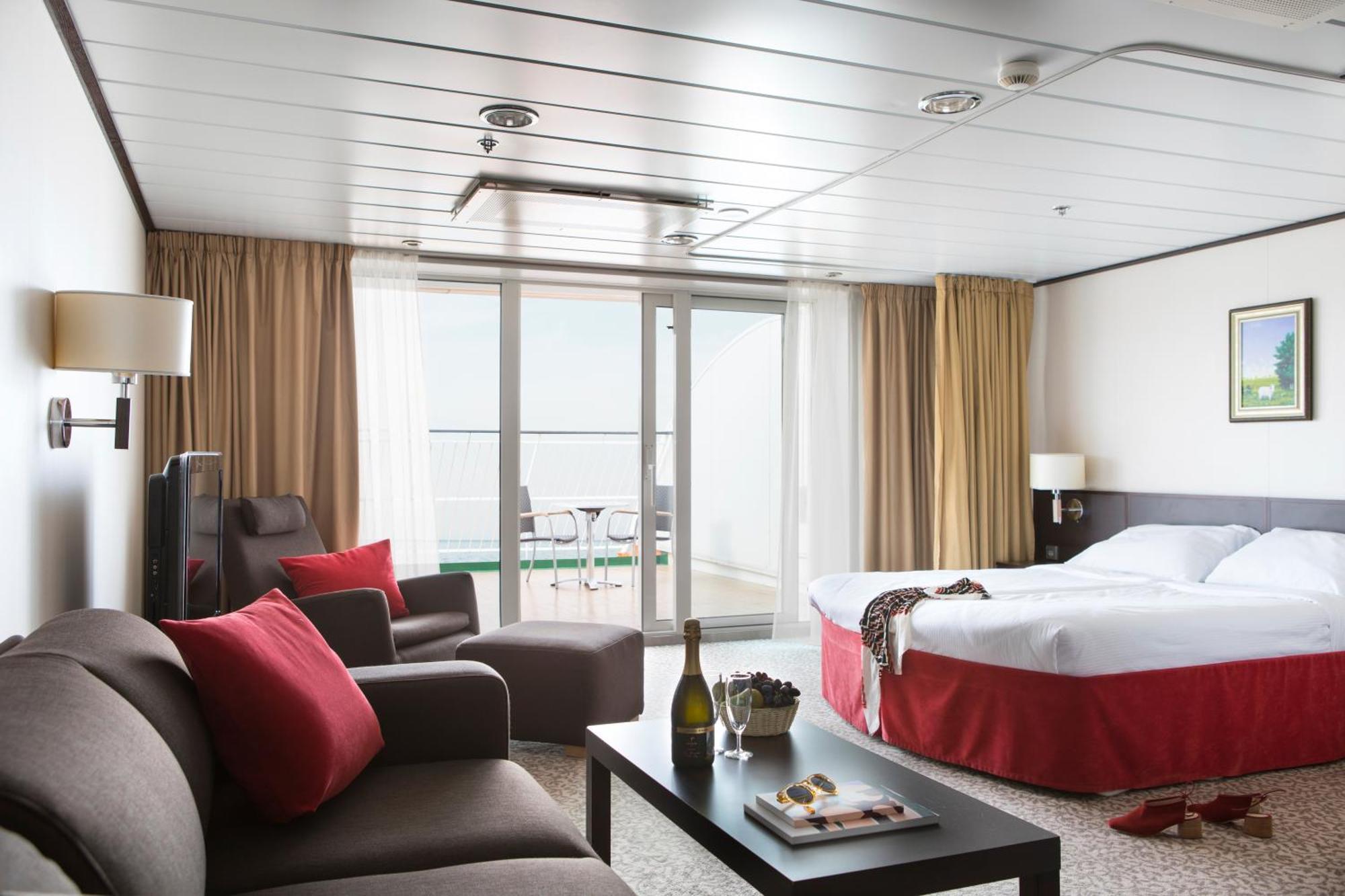  Tallink Ferry -tallinn 2 Nights Return Cruise To Stockholm